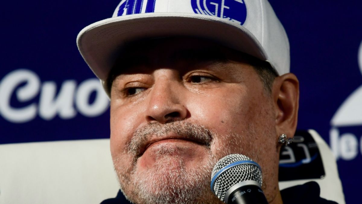 Diego Maradona wurde in ein Krankenhaus eingewiesen. (Foto)
