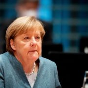 Corona-Klartext von Merkel: Wer zuerst geimpft werden soll. Corona-Klartext von Merkel: Wer zuerst geimpft werden soll.