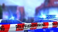 In Marl (NRW) wurde eine tote Frau und ein schwer verletzter Junge in einer Wohnung aufgefunden.