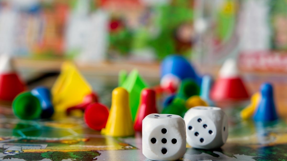 Gesellschaftsspiele erfreuen sich während der Corona-Krise großer Beliebtheit. (Foto)