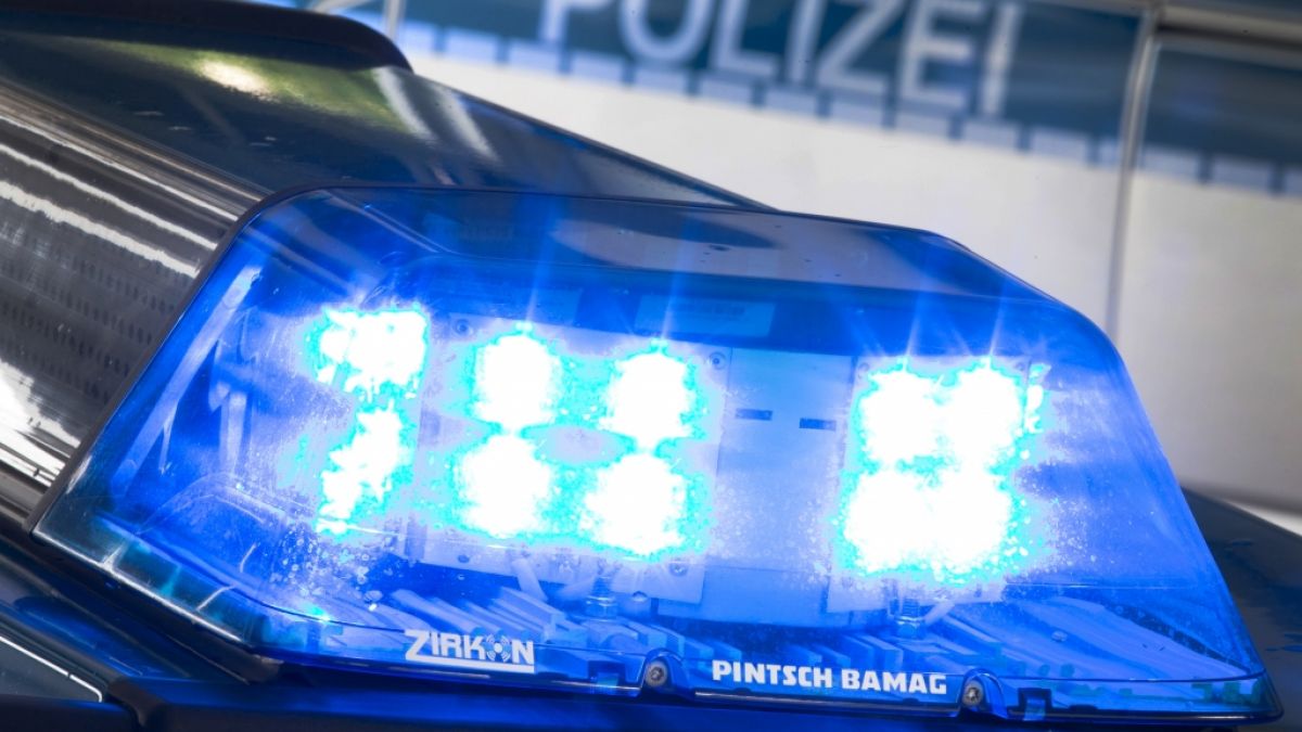Die Polizei München sucht nach dem Fund einer Frauenleiche in Neuperlach fieberhaft nach einem 41-jährigen Tatverdächtigen. (Foto)