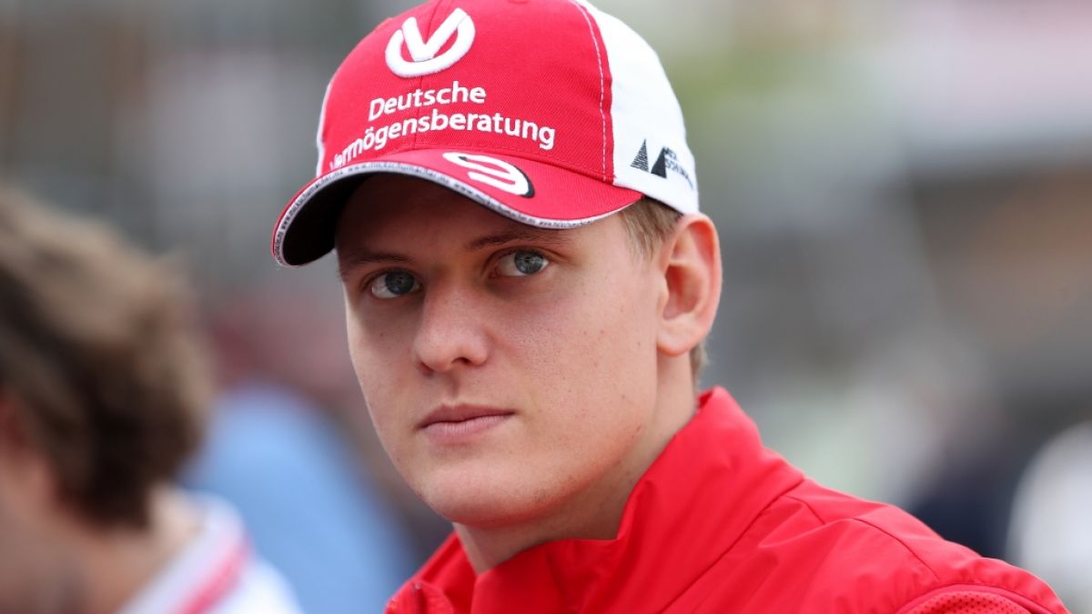 Motorsportfans können es kaum erwarten, bis Mick Schumacher an die Formel-1-Erfolge seines Vaters Michael Schumacher anknüpft. (Foto)