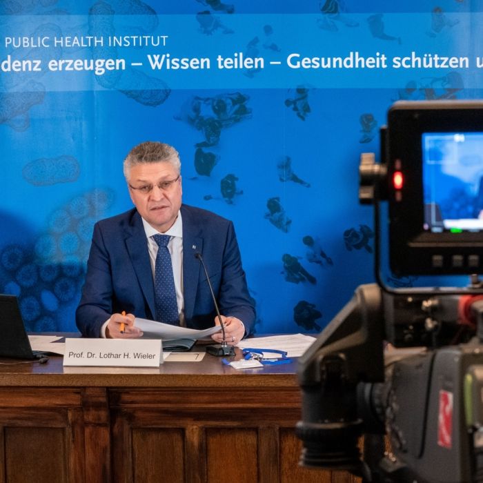Die aktuellen Coronavirus-News von Deutschland erfahren Sie hier. (Im Bild: RKI-Chef Lothar Wieler bei einer Pressekonferenz des Robert Koch-Instituts)