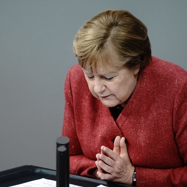 Rekord bei Todeszahlen! Kostenlose FFP-2-Masken für Millionen Bundesbürger Rekord bei Todeszahlen! Kostenlose FFP-2-Masken für Millionen Bundesbürger (Foto)