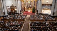 Volle Kirchenbänke wie hier im Berliner Dom zur Weihnachtspredigt am 24.12.2019 wird es im Corona-Jahr 2020 nicht geben.