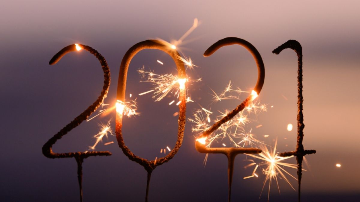 Menschen in aller Welt begrüßen das neue Jahr 2021 - wenn auch aufgrund der Corona-Pandemie ohne Massenveranstaltungen und üppiges Feuerwerk. (Foto)