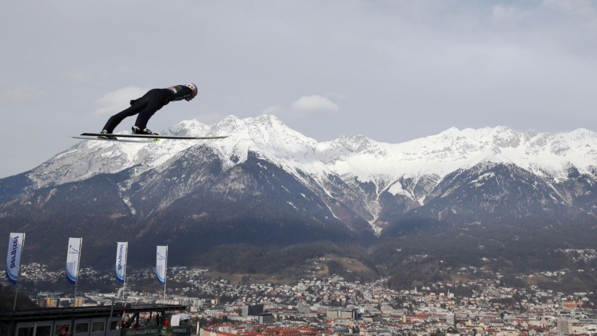 Vierschanzentournee in Innsbruck: Severin Freund aus Deutschland in Aktion beim Probedurchgang vor der Qualifikation. (Foto)