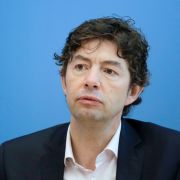 Die Nachrichten des Tages bei news.de zu Christian Drosten, Cathy Hummels und dem Erdrutsch in Ask (Norwegen). Die Nachrichten des Tages bei news.de zu Christian Drosten, Cathy Hummels und dem Erdrutsch in Ask (Norwegen).