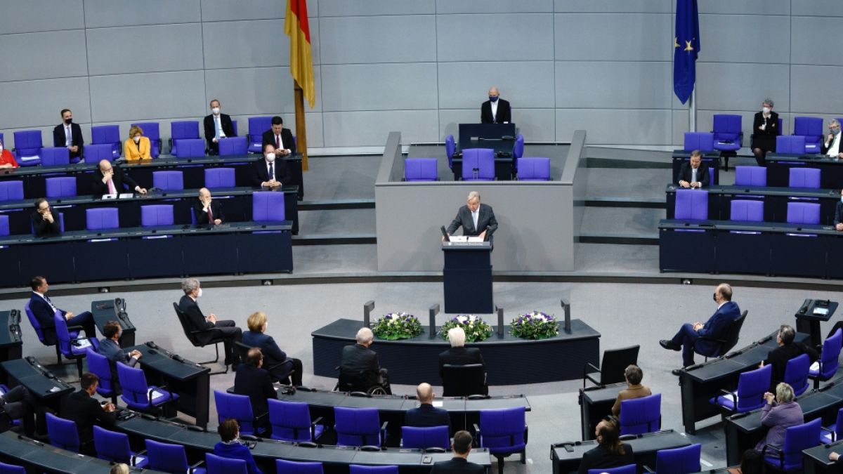 Sinken die Diäten der Bundestagsabgeordneten demnächst? (Foto)
