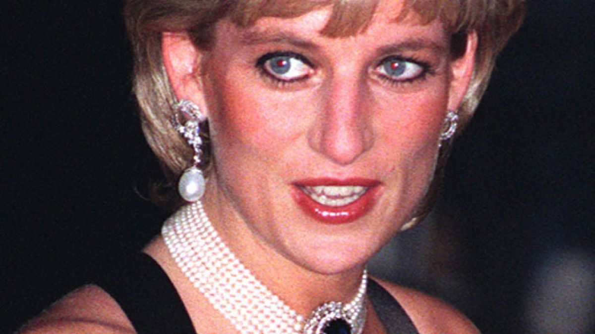 Freunde schlugen vor, dass Prinzessin Diana beim Sex Camilla-Perücken trägt. (Foto)