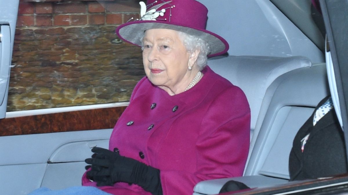 Die britische Königin Elizabeth II. ist "not amused" über die jüngsten Schlagzeilen um ihren Cousin. (Foto)