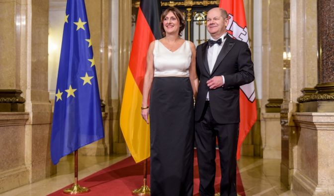 olaf scholz privat seit uber 30 jahren verheiratet so tickt der spd kanzlerkandidat news de