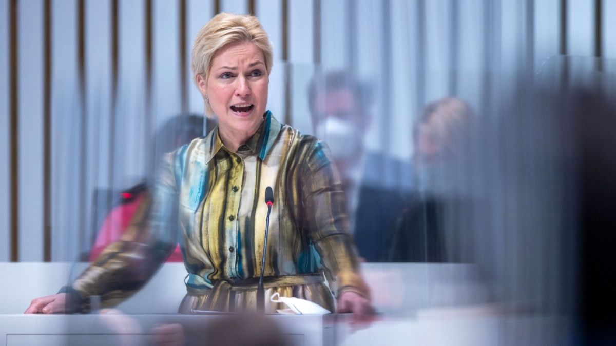 Manuela Schwesig (SPD), die Ministerpräsidentin von Mecklenburg-Vorpommern, blickt Merkels Mega-Lockdown-Plänen kritisch entgegen. (Foto)