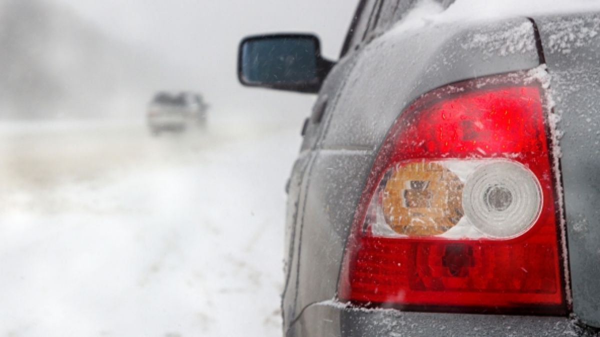 Der Deutsche Wetterdienst warnt in vielen Landkreisen vor Schnee-Chaos. (Foto)