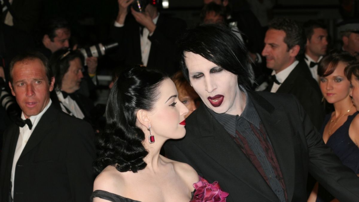 Marylin Manson mit seiner inzwischen Ex-Freundin Dita von Teese (Foto)