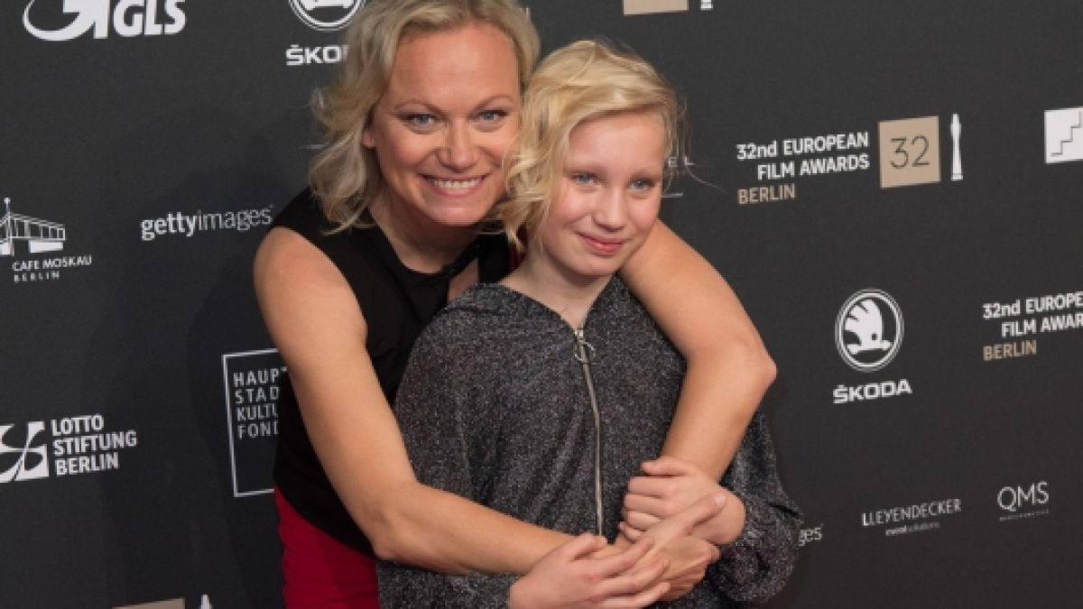 Jungschauspielerin Helena Zengel und ihre Mutter Anne sind unzertrennlich. (Foto)