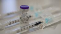 Halles Oberbürgermeister Bernd Wiegand (parteilos) und zehn Stadträte sind entgegen der in der Impfverordnung festgelegten Reihenfolge bereits gegen Corona geimpft worden.