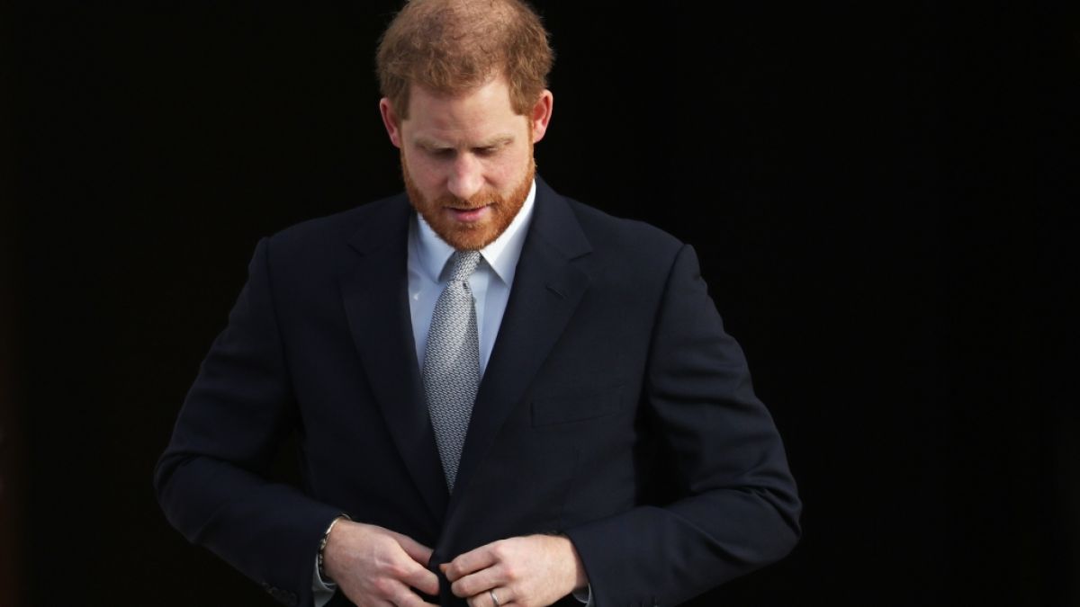 Traurige Nachrichten für die Royals: Ein früherer Schulkamerad von Prinz Harry und Prinz William ist bei einer Messer-Attacke in London ums Leben gekommen. (Foto)