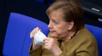 Angela Merkel will mit den Ministerpräsidenten der Bundesländer über das weitere Vorgehen in der Corona-Pandemie beraten - Lockdown-Verlängerung und Schulöffnungen inklusive.