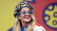 Rita Ora liefert ihren Fans im Netz einen regelrechten Hintern-Kracher.
