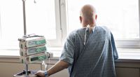 Ein 20-jähriger Krebspatient wurde mit Abführmitteln abgespeist.