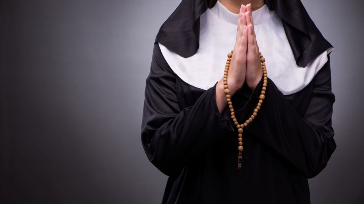 Zwei Nonnen haben wegen einer Exorzismus-Zeremonie die Corona-Regeln gebrochen. (Symbolfoto) (Foto)