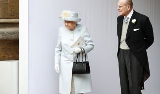 Queen Elizabeth II. wird in wenigen Wochen ohne ihren Ehemann Prinz Philip auskommen müssen. (Foto)