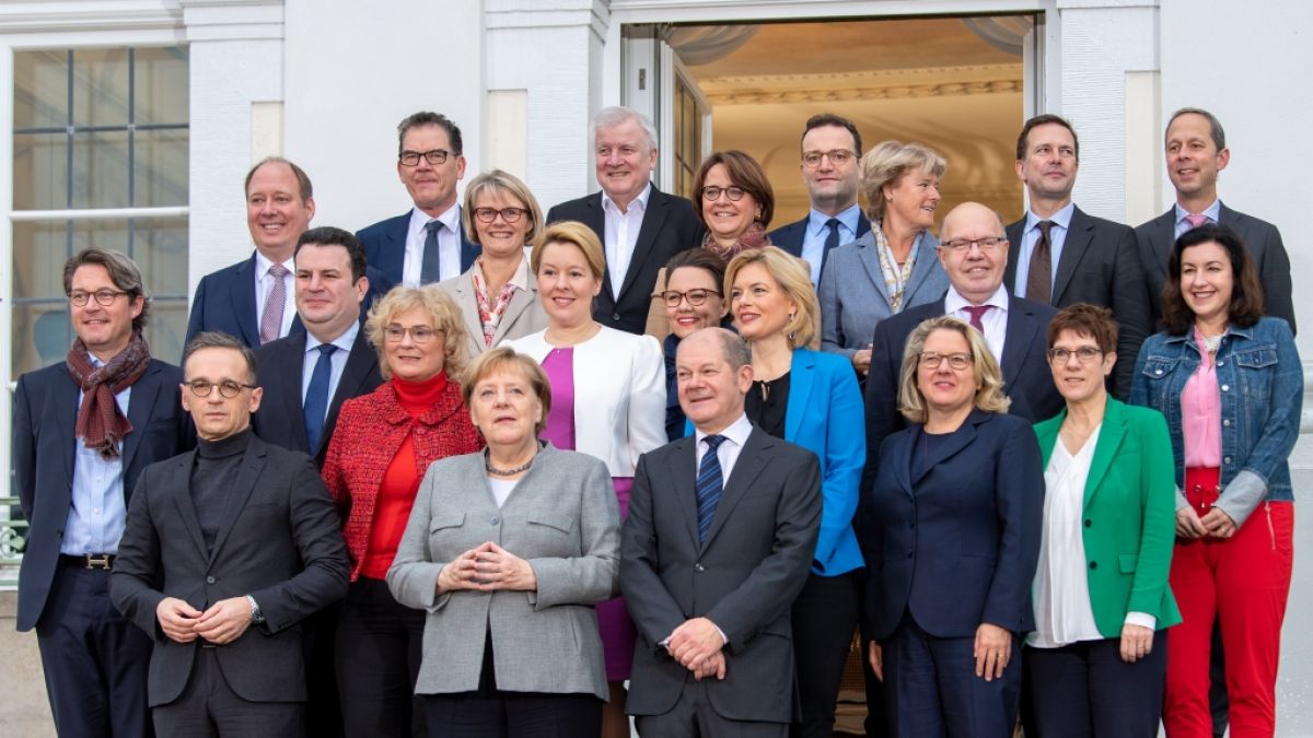 14 Bundesminister bilden zusammen mit Bundeskanzlerin Angela Merkel die Bundesregierung. (Foto)