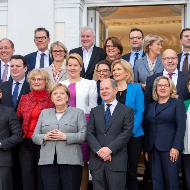 Spahn, Scheuer und Co.! WER regiert aktuell mit Angela Merkel?