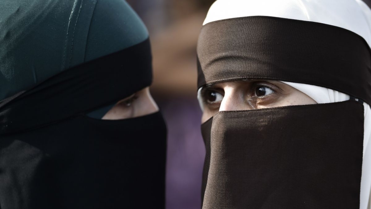 Das Burka-Verbot sorgt für viel Entsetzen im Netz und in den Medien. (Foto)