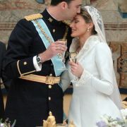 Zur Hochzeit des Thronfolgerpaares kamen 1.400 Gäste aus Hochadel, Politik und öffentlichem Leben.