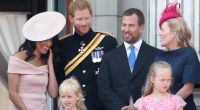 Ausnahmsweise ist es mal nicht Queen-Enkel Prinz Harry (2.v.l.), der der Königin Kummer bereitet - diesmal ist Peter Phillips (3.v.r.), der Sohn von Prinzessin Anne, ins Fettnäpfchen getreten.