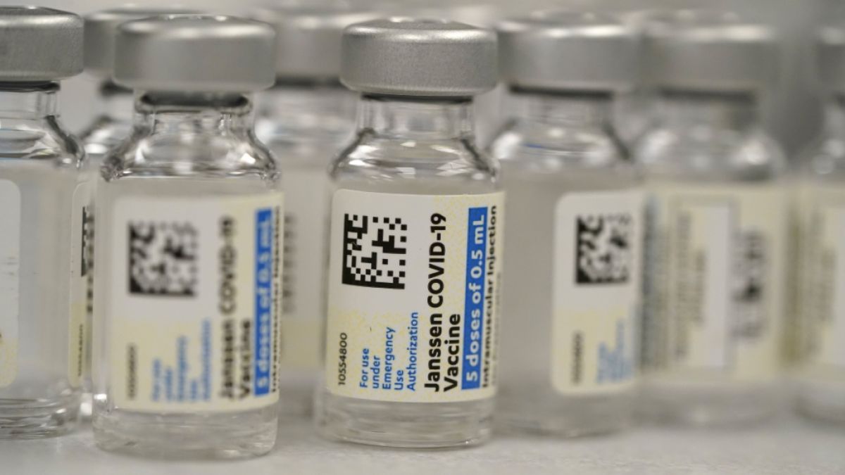 Fläschchen des Corona-Impfstoffs von Johnson  Johnson. (Foto)