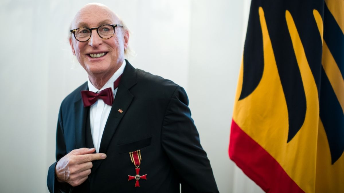 Otto Waalkes hat den Verdienstorden der Bundesrepublik Deutschland verliehen bekommen. (Foto)