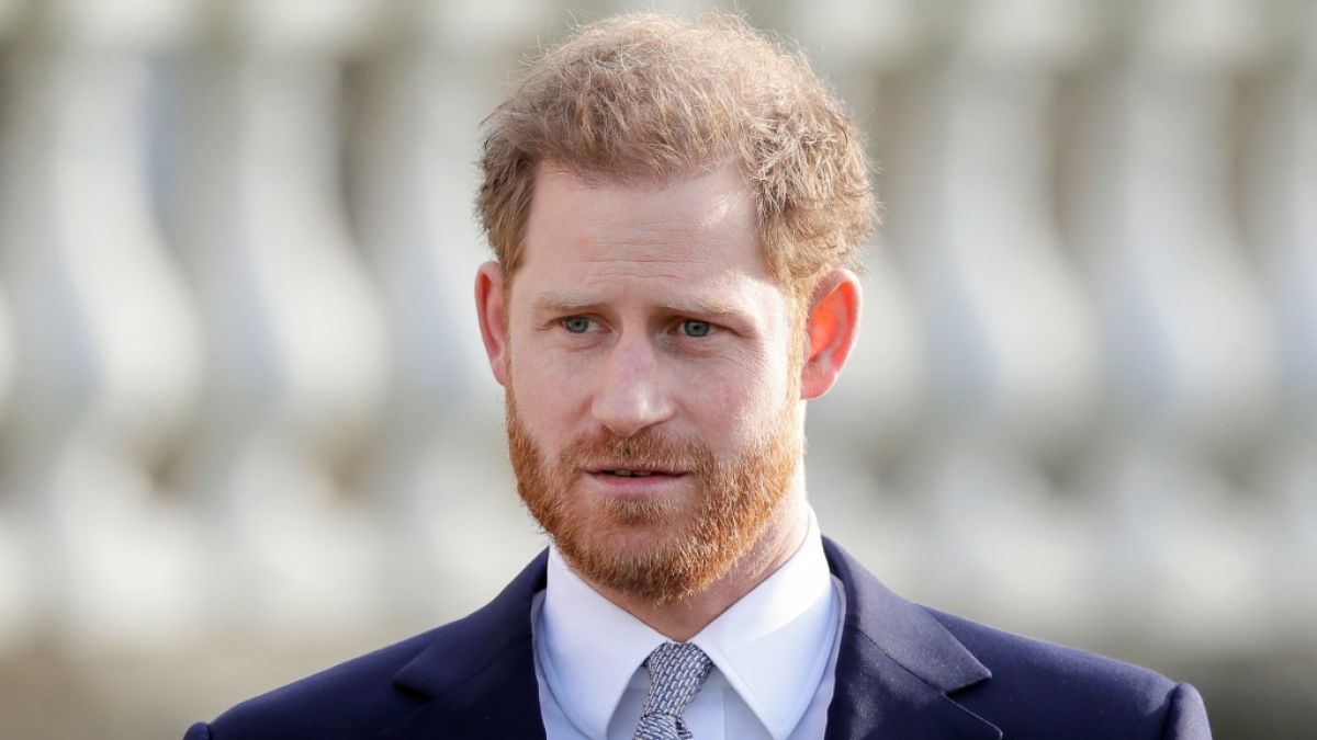 Anlässlich der Beerdigung seines Opas, Prinz Philip, reiste Prinz Harry von den USA nach Großbritannien. Doch wird er auch zum Geburtstag der Queen bleiben? (Foto)