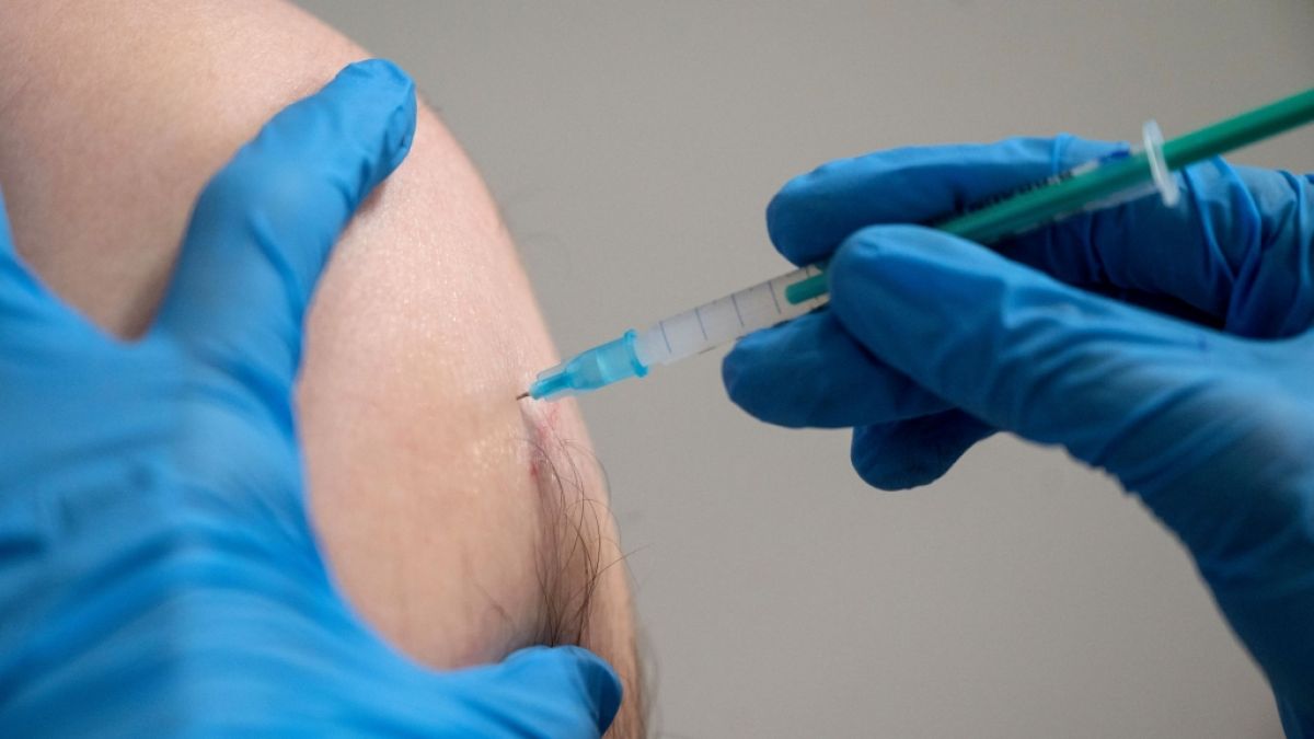 Laut einem Medienbericht könnten bald alle Deutschen geimpft werden. (Foto)