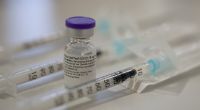 Pfizer warnt vor gefälschten Impfstoff-Dosen.
