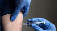 Forscher in Israel entdeckten eine mögliche neue Nebenwirkung der Biontech-Impfung.