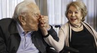 Hollywood-Veteran Kirk Douglas war mit seiner zweiten Ehefrau Anne Buydens 66 Jahre verheiratet.
