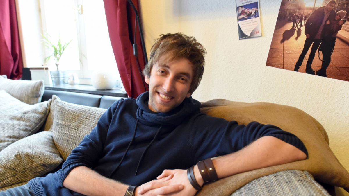 Torge Oelrich alias Freshtorge in seiner Wohnung in Wesselburen (2015). (Foto)