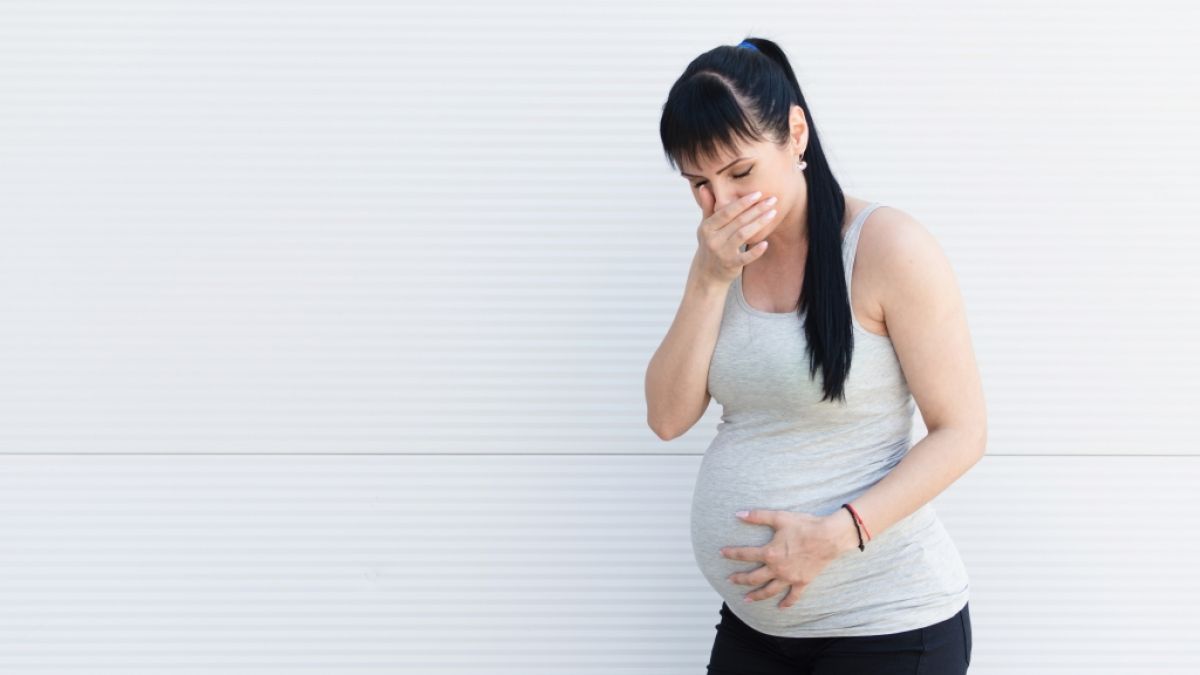 Ungewöhnlich heftige Schwangerschaftsübelkeit ließ eine werdende Mutter aus Schottland gefährlich abmagern - und brachte ihr ungeborenes Kind in Gefahr (Symbolbild). (Foto)