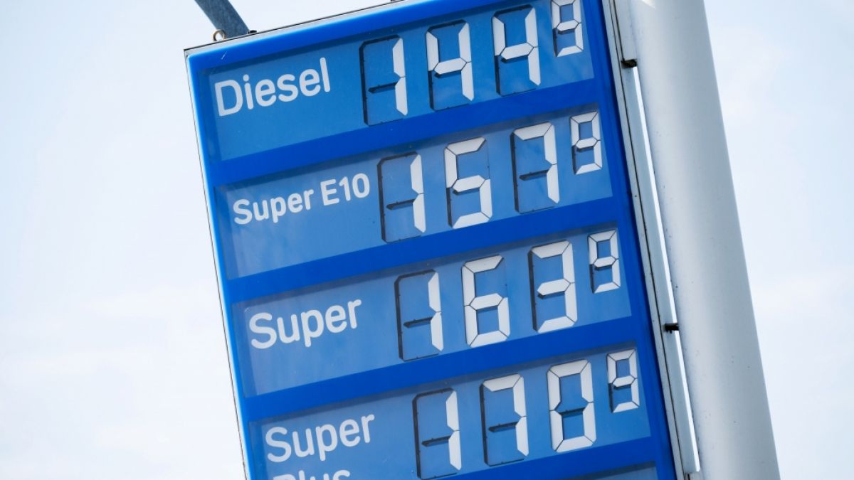Die Benzinpreise in Deutschland sind auf den höchsten Stand seit zwei Jahren gestiegen. (Foto)