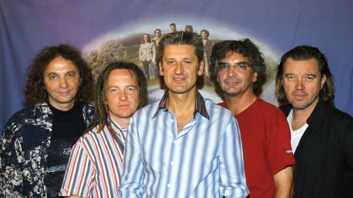 Von 1995 bis 2015 war Martin Stoeck Schlagzeuger der Band pur. Auf dem Gruppenfoto ist er nicht zu sehen. (Foto)