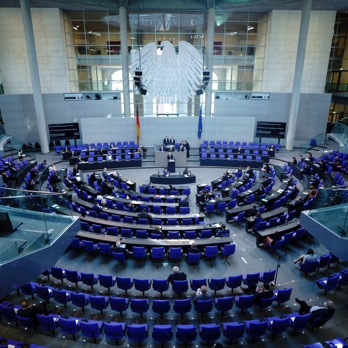 Bundestag verlängert Pandemie-Notlage bis September