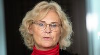 Bundesjustizministerin Christine Lambrecht setzt sich für Kinder und gegen Rechtsextremismus ein.