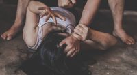 Ein zwölfjähriges Mädchen wurde in Australien von ihrem Pflegevater ermordet, nachdem sie Sex mit ihrem Stiefbruder hatte (Symbolbild).