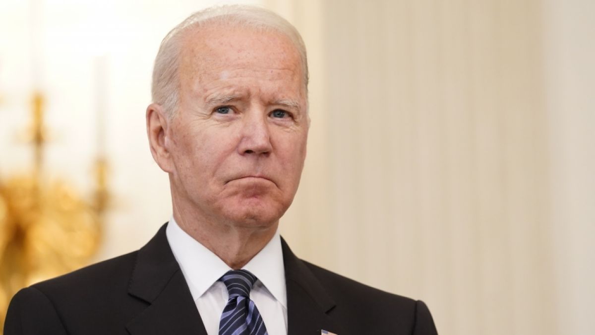 Was hatte US-Präsident Joe Biden da zu flüstern? (Foto)