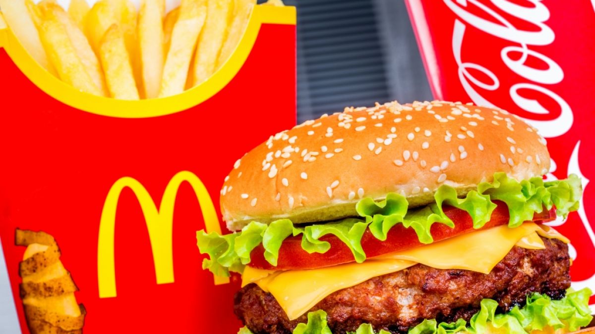 Weil eine McDonald's-Filiale seine Lieblingssauce nicht vorrätig hatte, rastete ein Fast-Food-Fan in den USA aus.  (Foto)