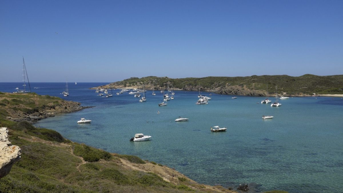 Auf Menorca wurde ein männlicher Torso in eine Bucht gespült. (Foto)