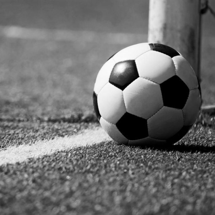 Englische Fußball-Fans unter Schock! Nationalspieler an Hirntumor gestorben